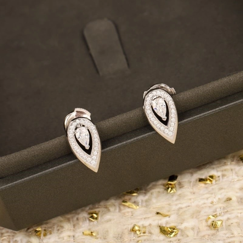 WrinkleFree Messika Earrings 210568