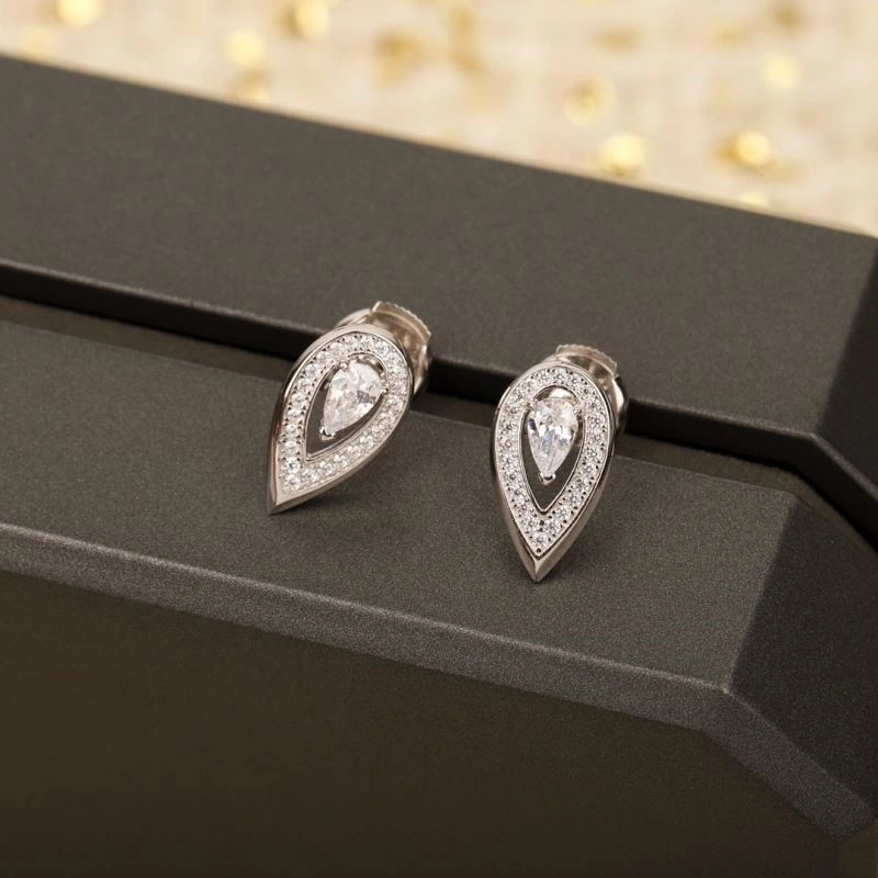 WrinkleFree Messika Earrings 210568