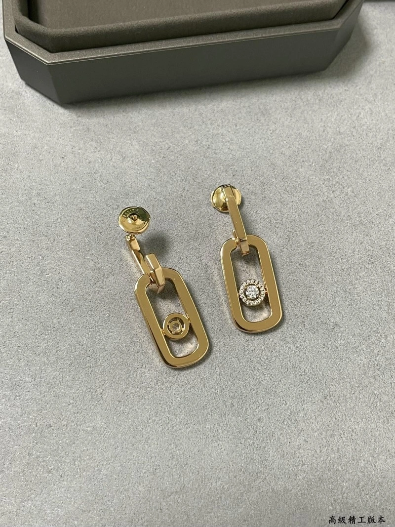 UrbanChic Messika Earrings 208591