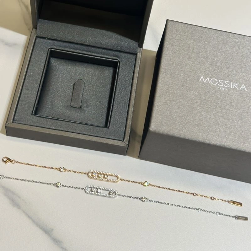 Messika Necklaces Chic 207451