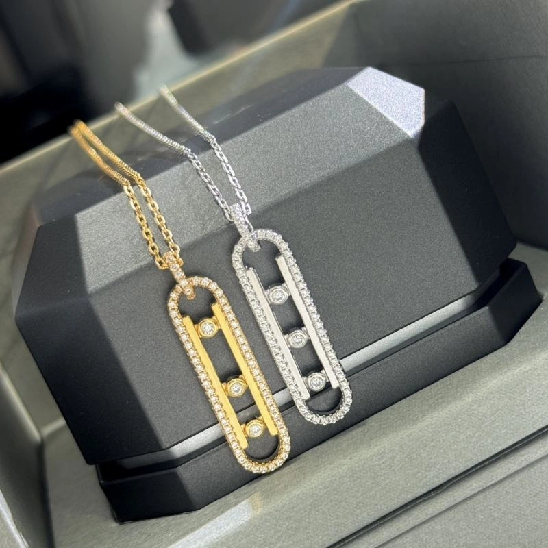 Minimalist Messika Necklaces 214170