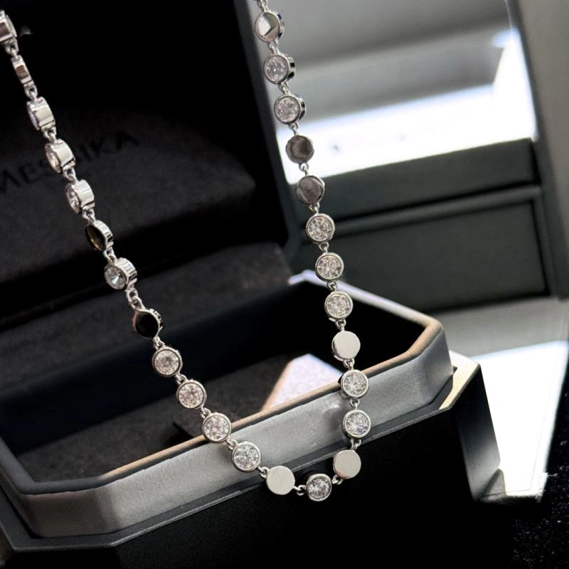 Timeless Messika Necklaces 212916