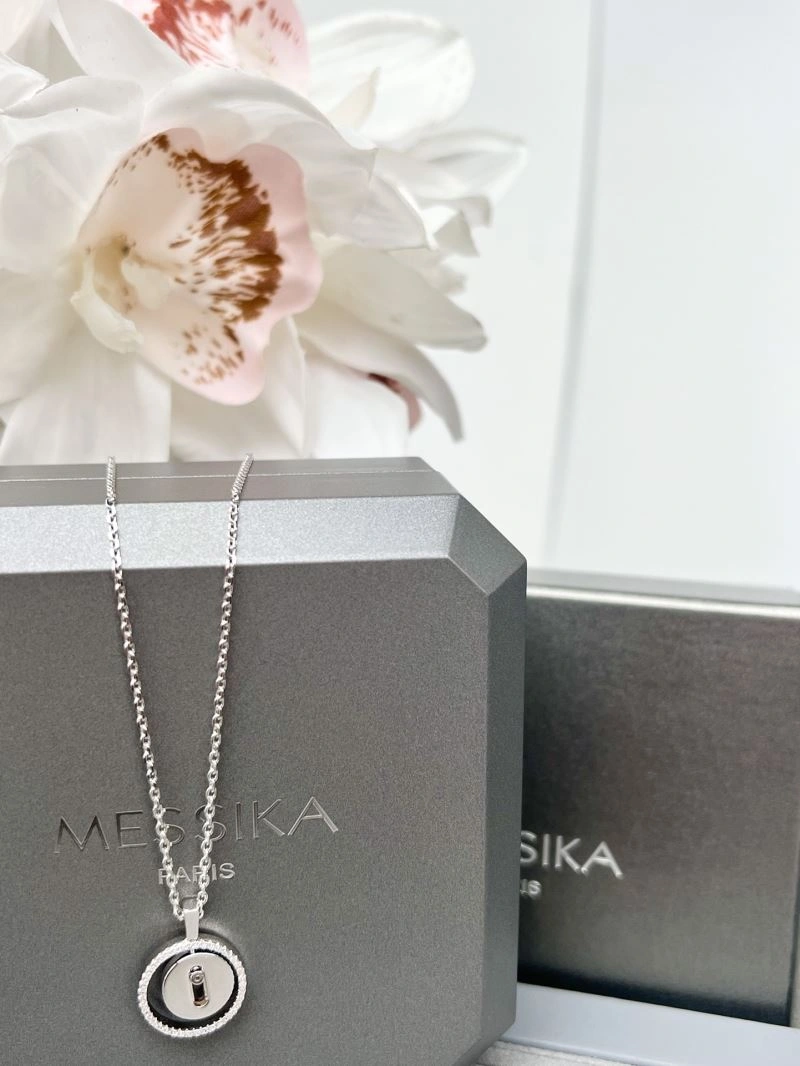 Tailored Messika Necklaces 212906