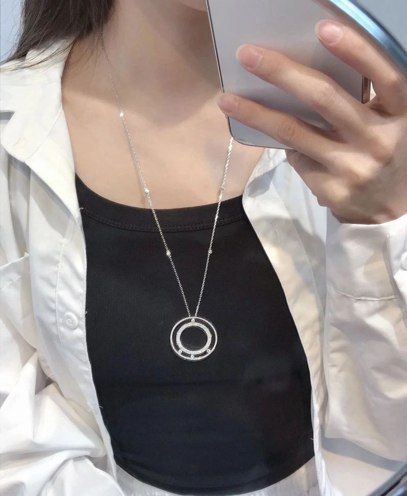 Thermal Messika Necklaces 211151