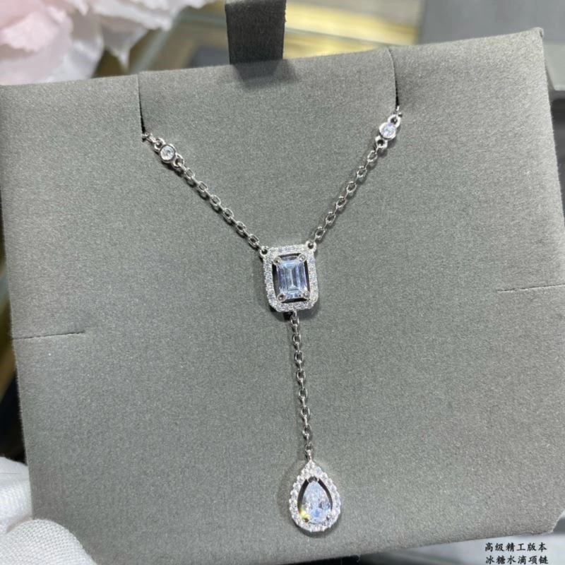 StreetReady Messika Necklaces 210543