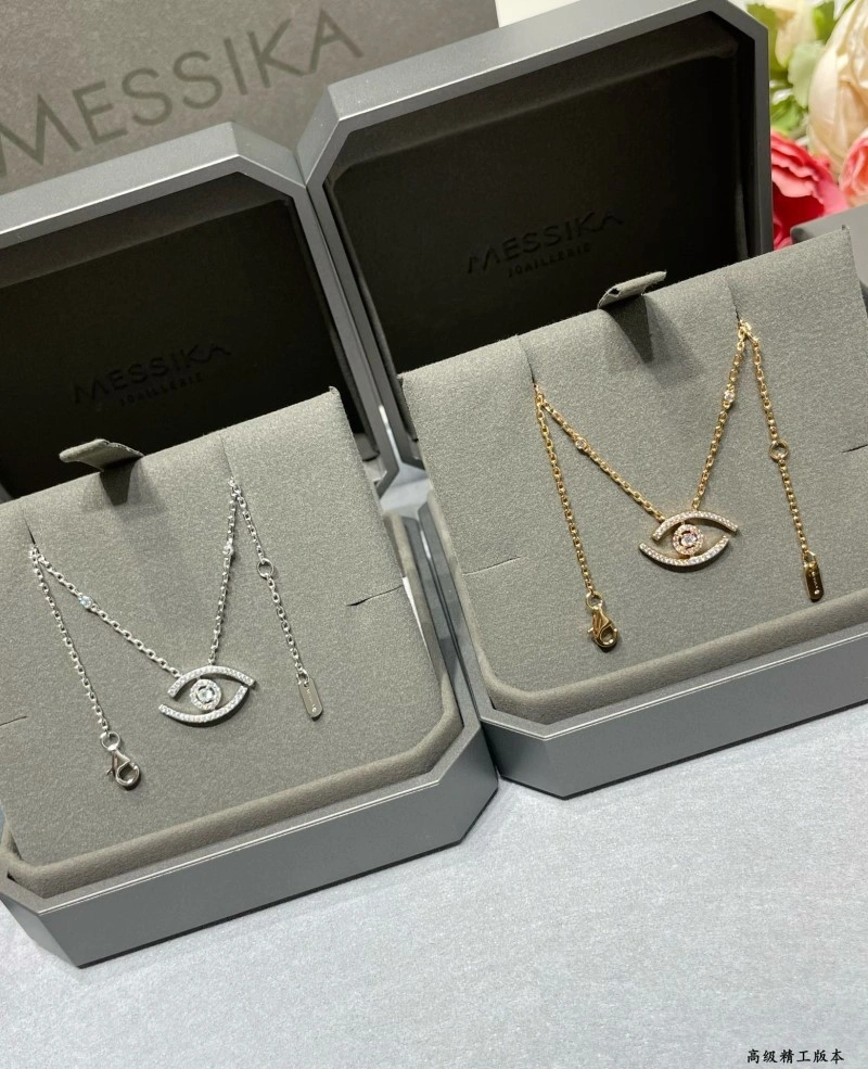 Functional Messika Necklaces 208575