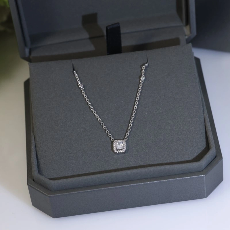 Messika Necklaces Durable 208580