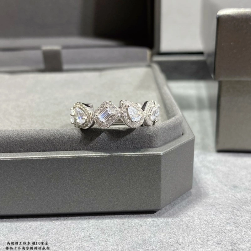 Messika Rings Sleek 208571