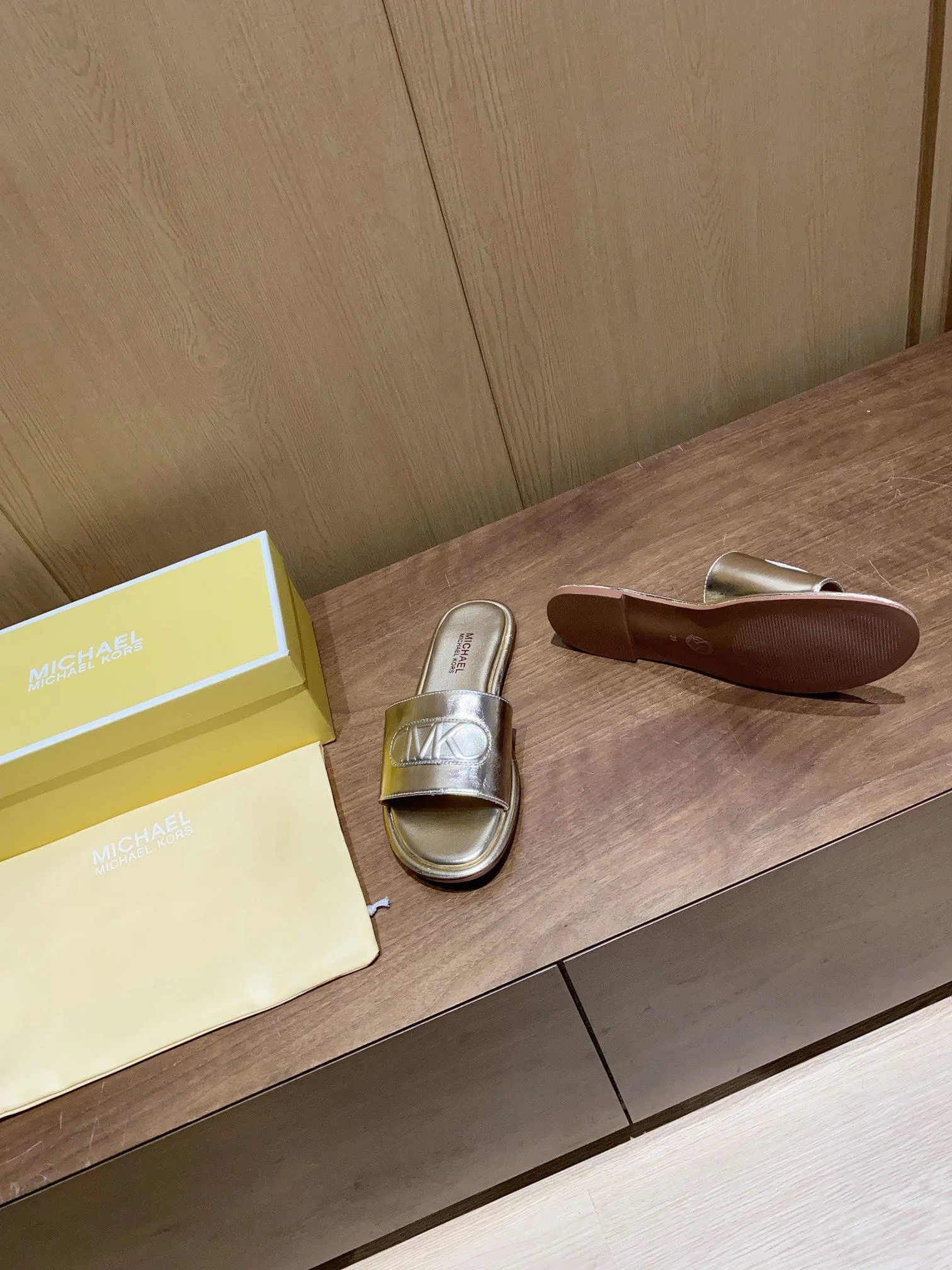 Michael Kors Sandals Practical 7580