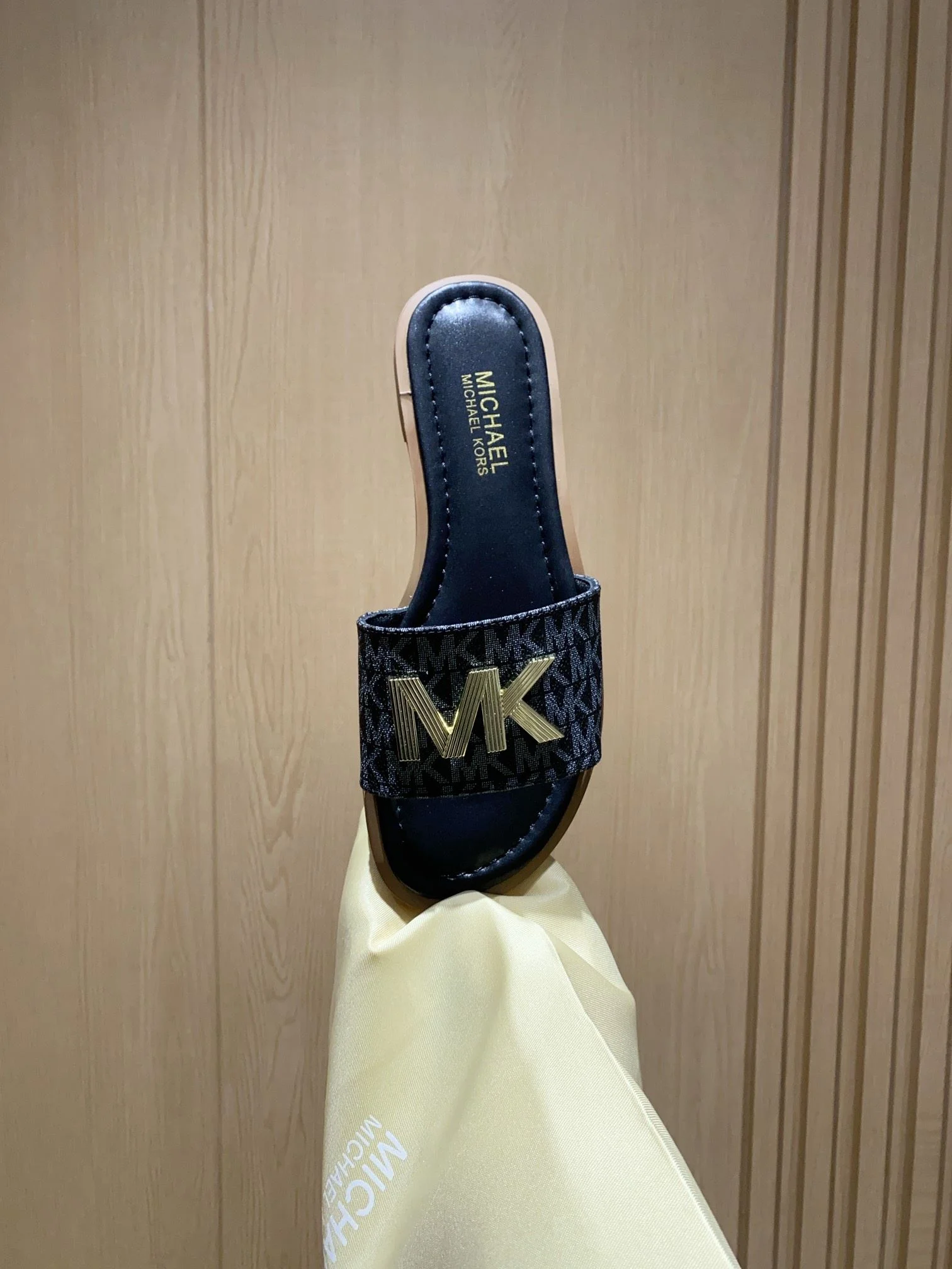 Michael Kors Sandals Efficient 7640