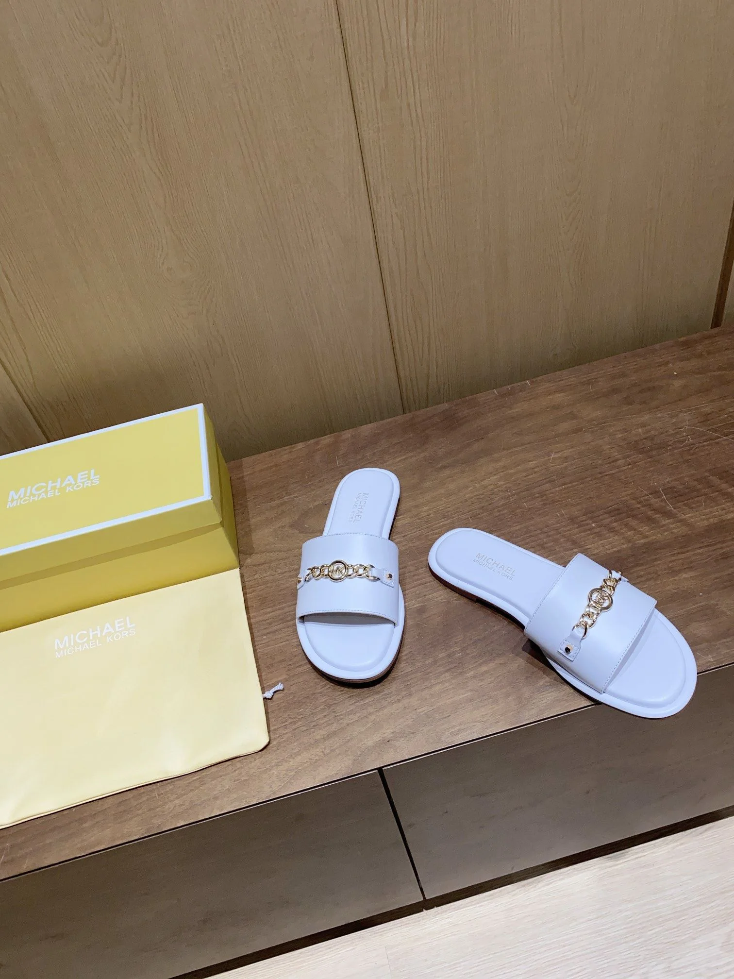 Michael Kors Sandals Comfortable 7573