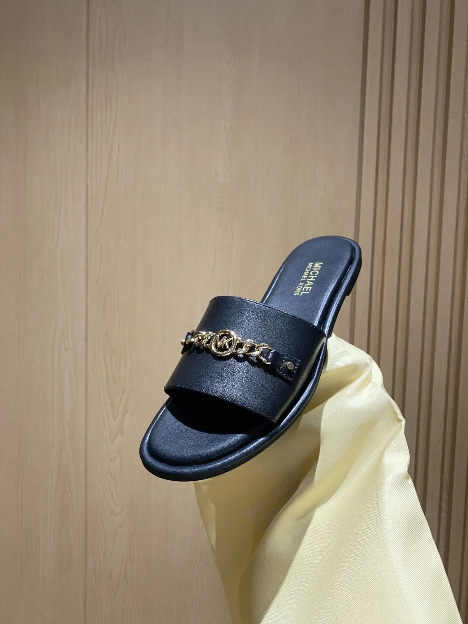 Michael Kors Sandals Casual 7650