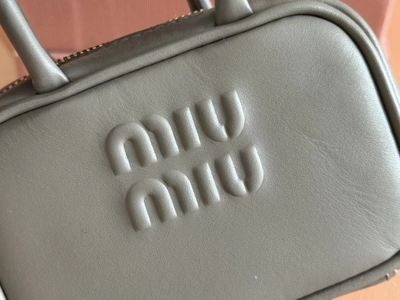 OdorResistant Miu Miu Accessories 49164