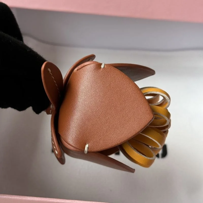 Sleek Miu Miu Accessories 49154