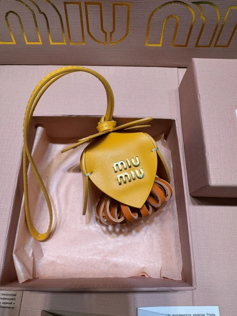 Miu Miu Accessories Fashionable 43797