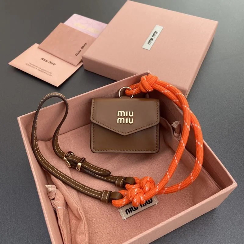 Miu Miu Accessories ZipUp 56085