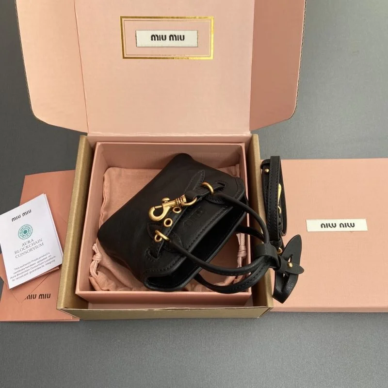 Miu Miu Accessories ZipUp 56129