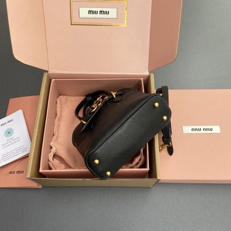Miu Miu Accessories ZipUp 56129