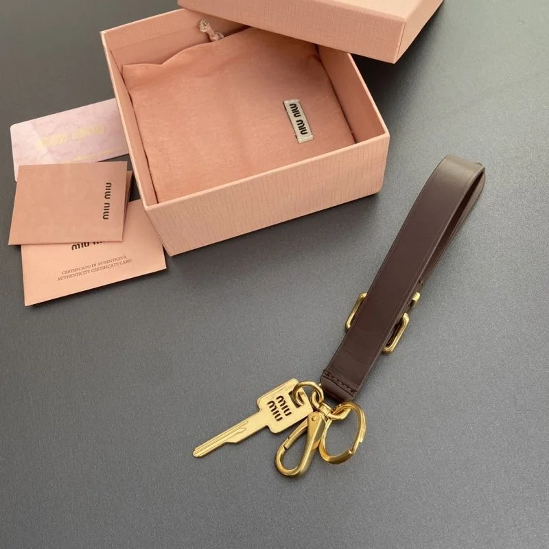Chic Miu Miu Accessories 56098