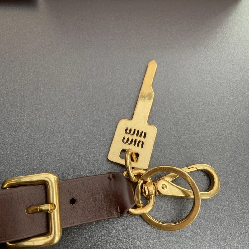 Chic Miu Miu Accessories 56098
