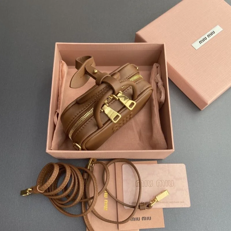 Miu Miu Accessories Resilient 56073