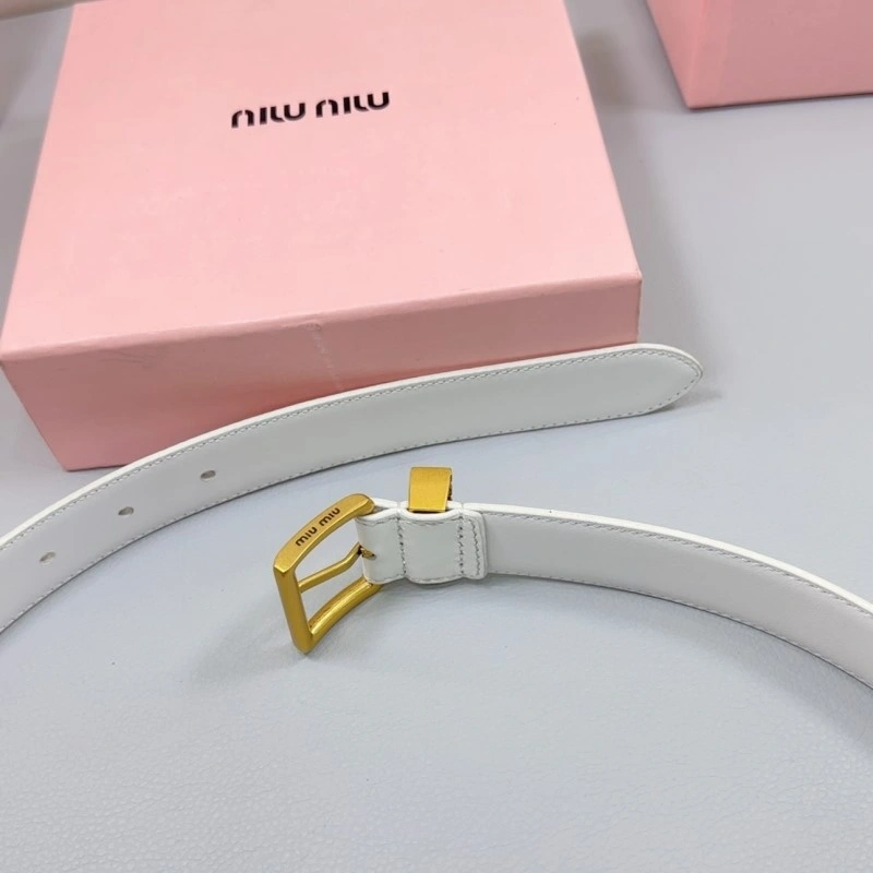 Miu Miu Belts Versatile 302395