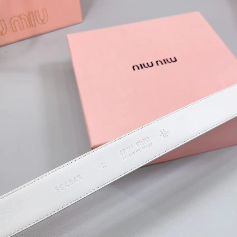 Miu Miu Belts Versatile 302395