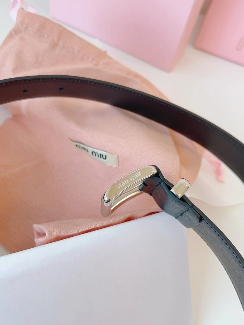 Elegant Miu Miu Belts 302436