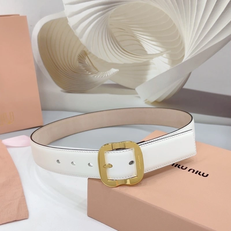 Miu Miu Belts Contemporary 302398