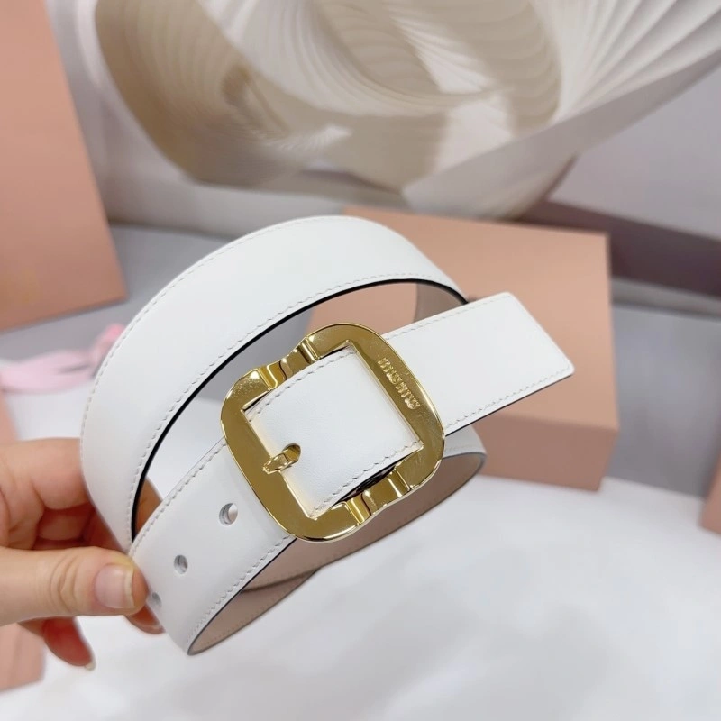 Miu Miu Belts Contemporary 302398