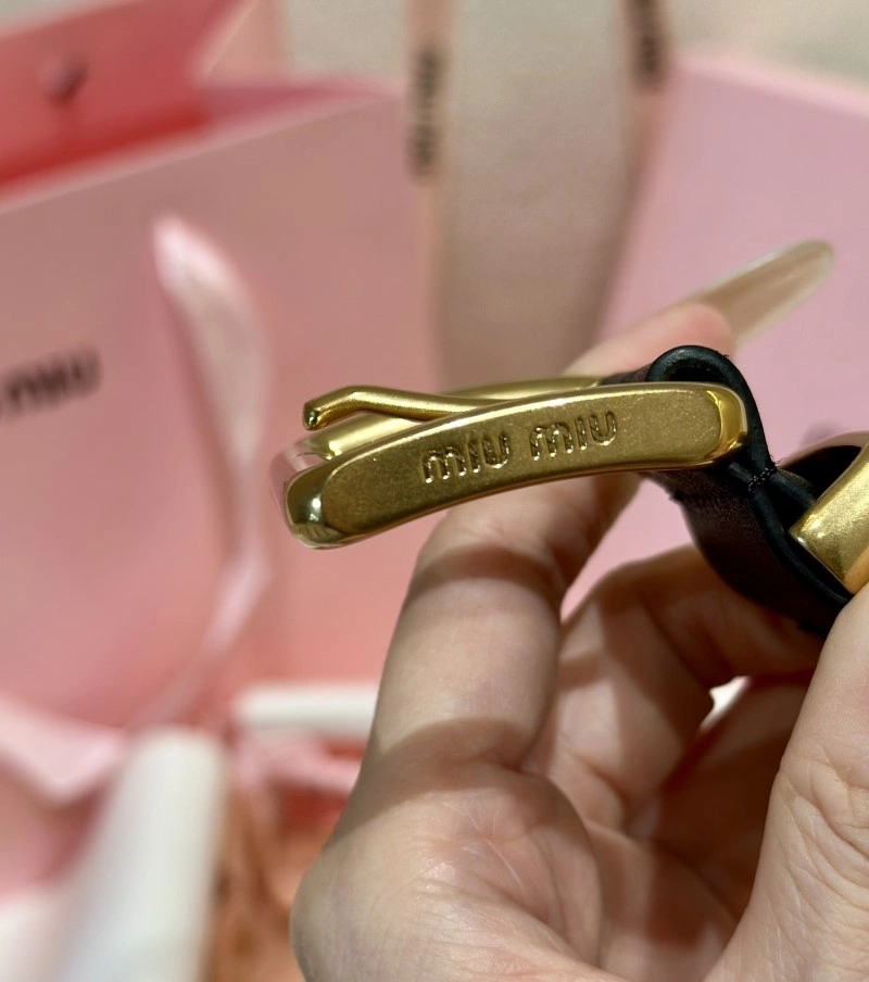 Miu Miu Belts Unisex 302337