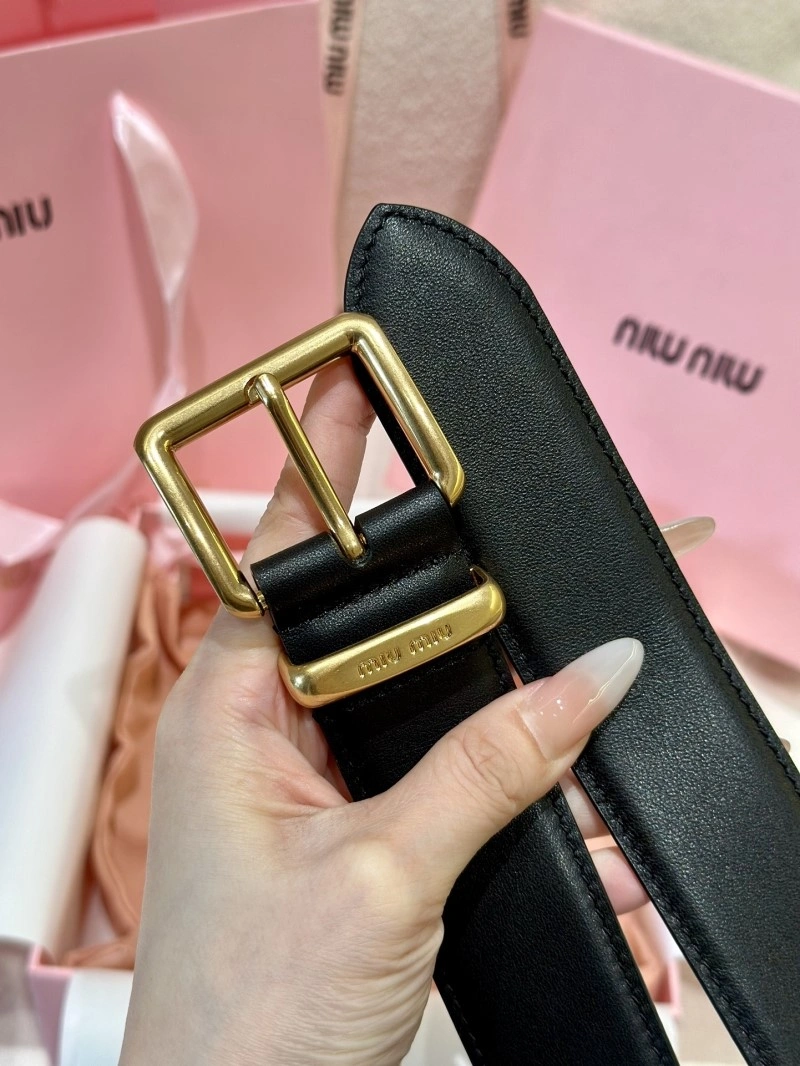 Miu Miu Belts Unisex 302337