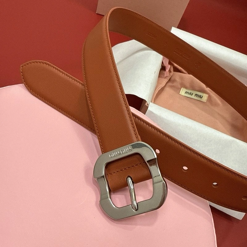 Miu Miu Belts EasyMatch 302317