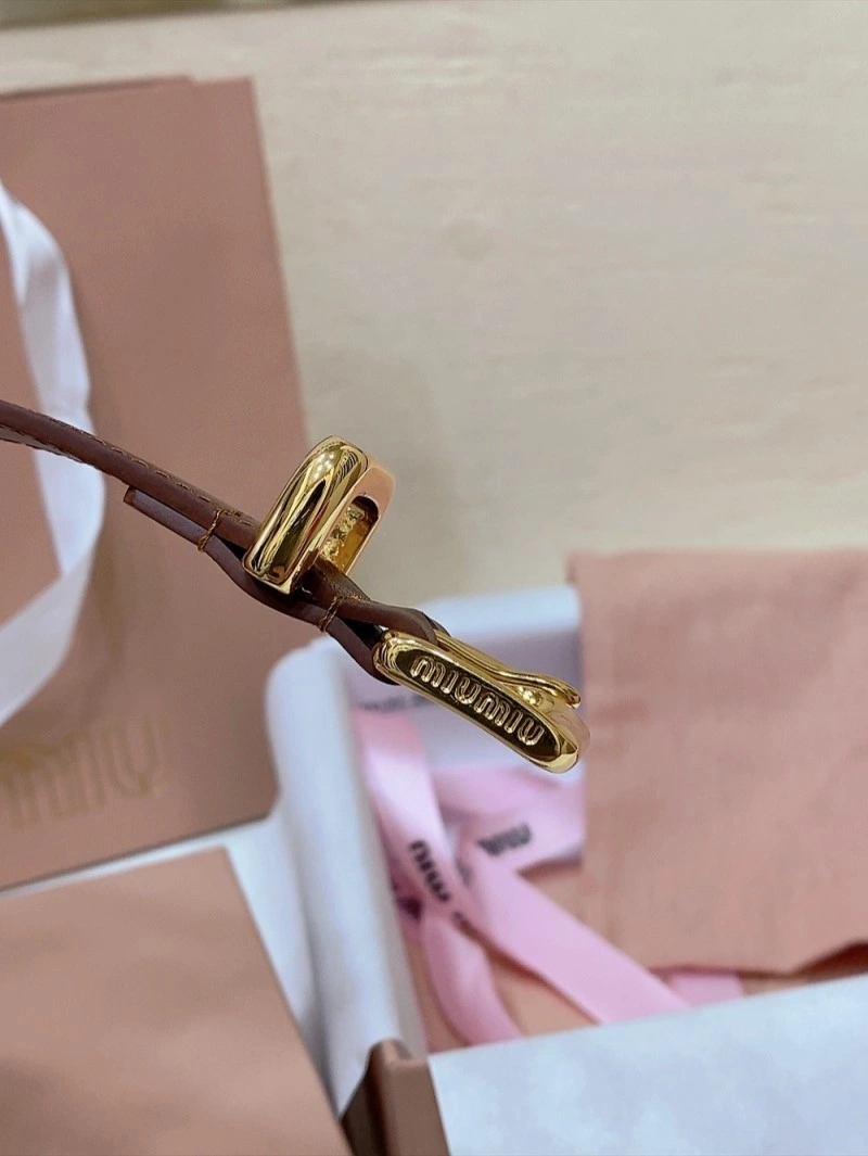 Miu Miu Belts Lightweight 302321