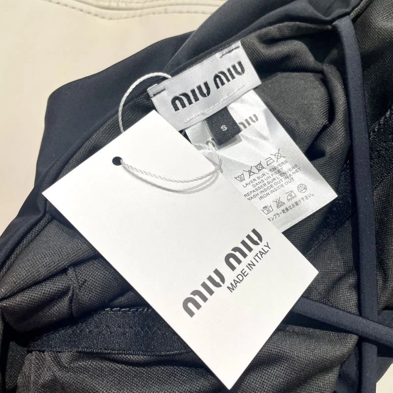 Miu Miu Bikins Compact 256482