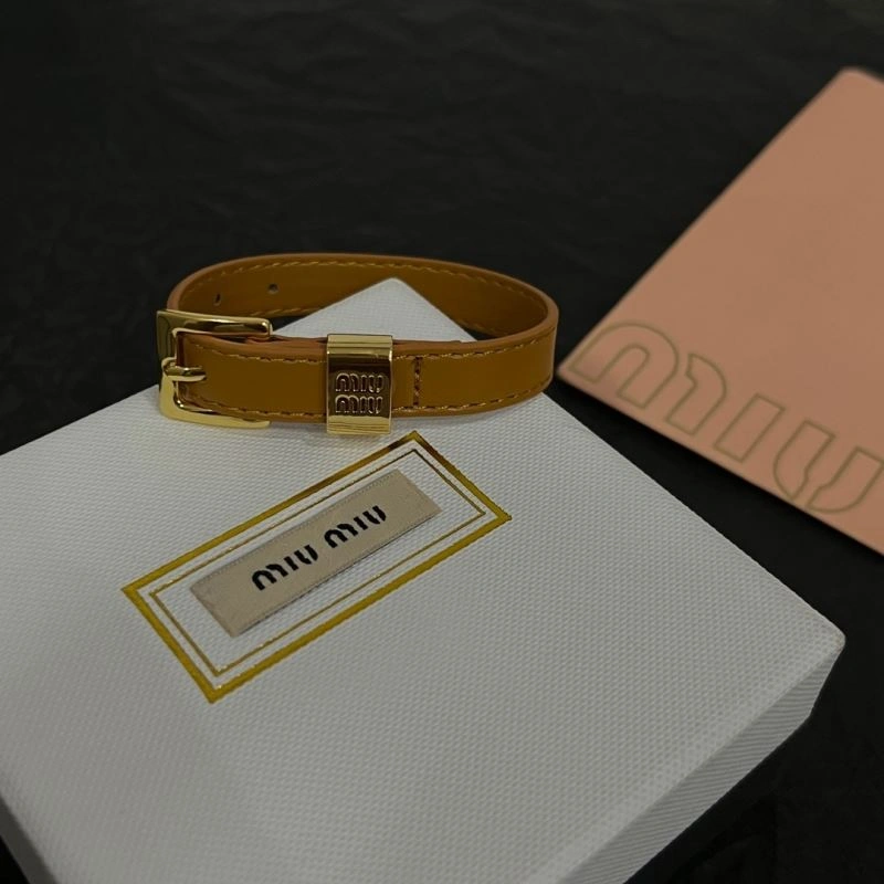 Miu Miu Bracelets Sophisticated 212899