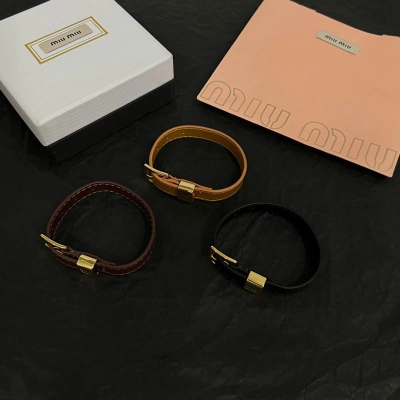 Miu Miu Bracelets Trendsetting 212897