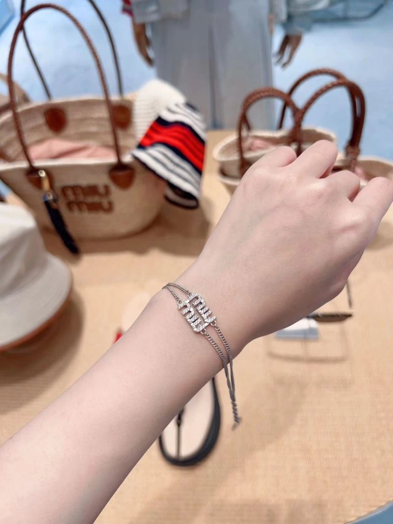 Miu Miu Bracelets Cozy 212895