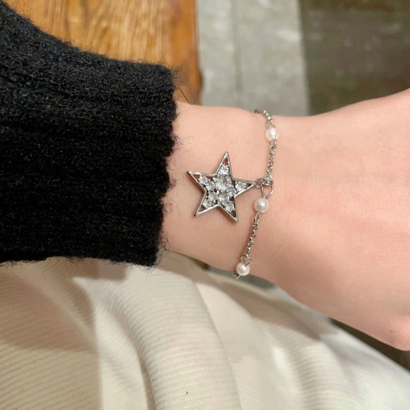 Miu Miu Bracelets Sleek 209730