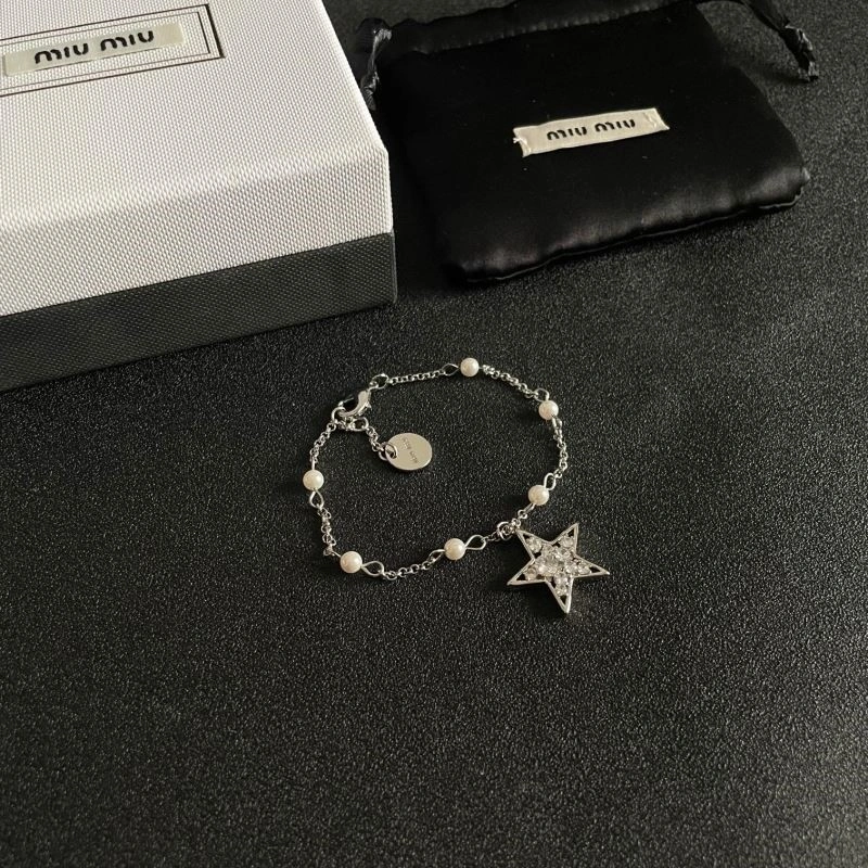 Miu Miu Bracelets Sleek 209730