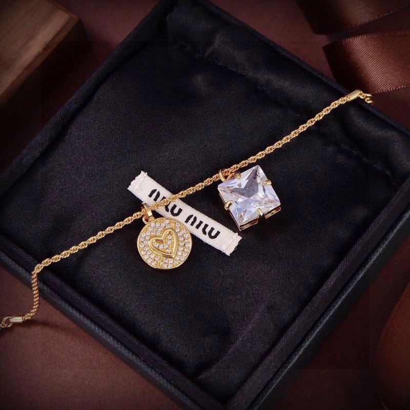 Youthful Miu Miu Bracelets 209234