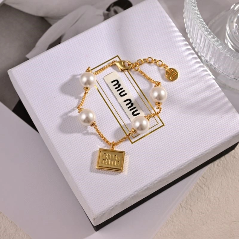 Attractive Miu Miu Bracelets 209231