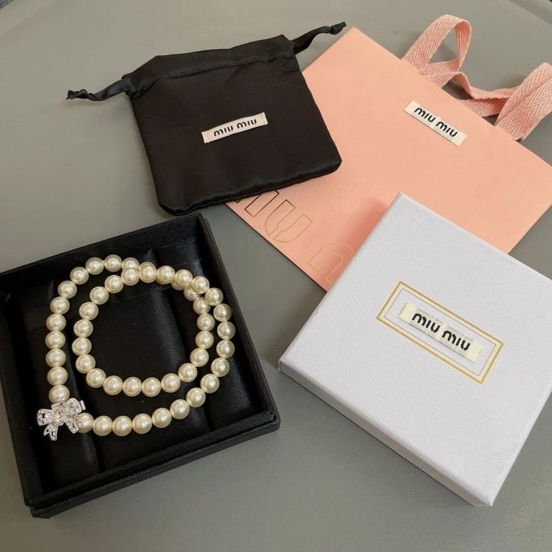 Reliable Miu Miu Bracelets 209230