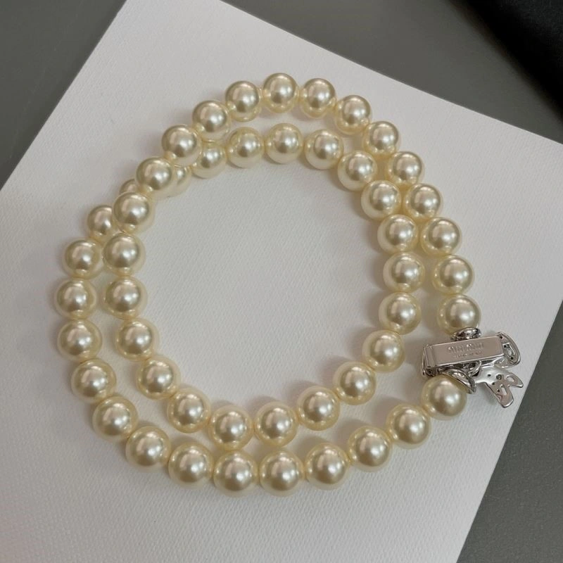 Reliable Miu Miu Bracelets 209230
