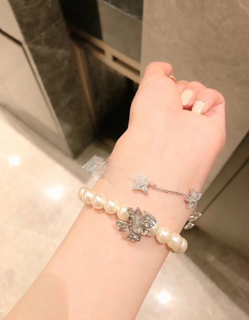 Reliable Miu Miu Bracelets 209230