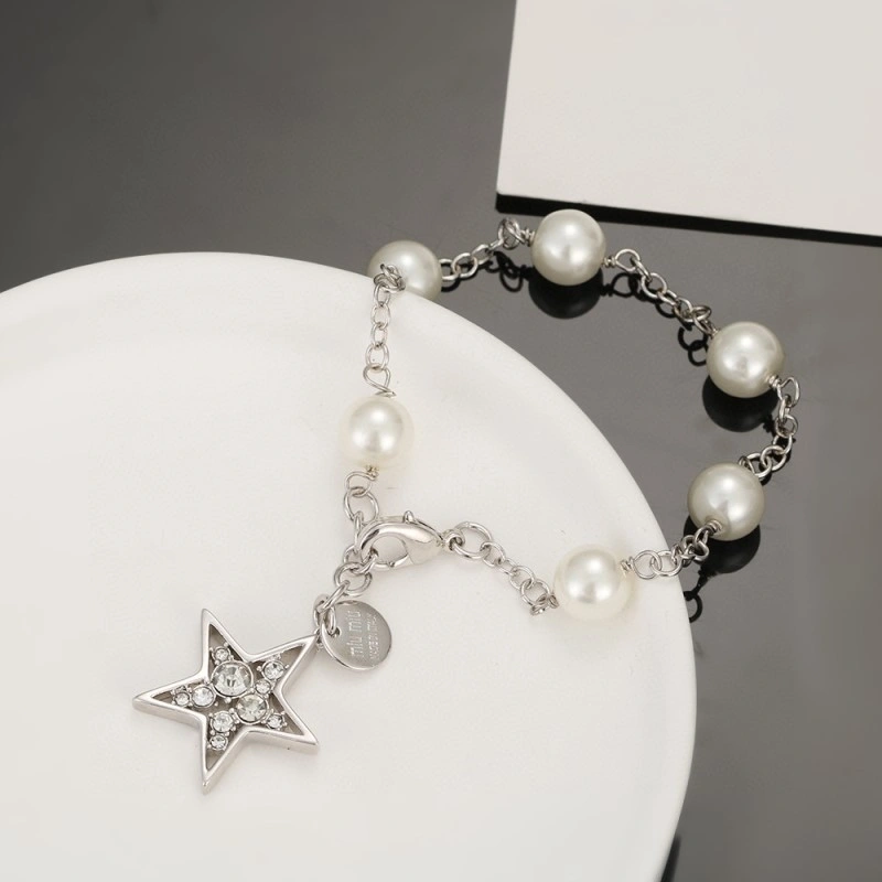 ZipUp Miu Miu Bracelets 208605