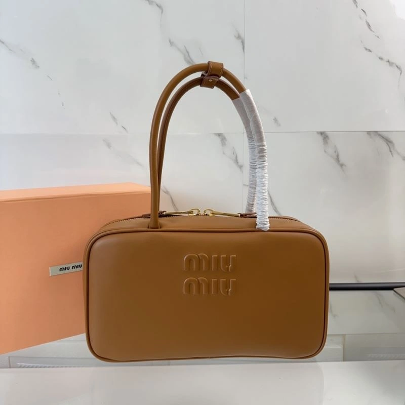 FlexibleFit Miu Miu Briefcases 58336