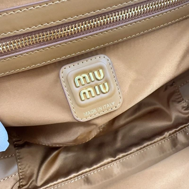 FlexibleFit Miu Miu Briefcases 58336