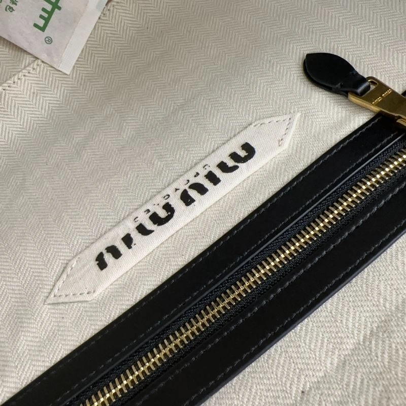 Miu Miu Briefcases Sporty 58287