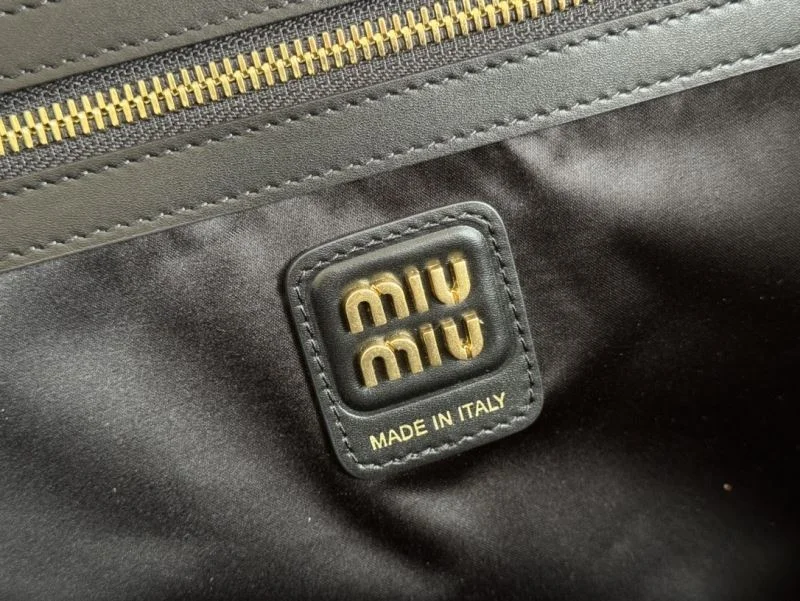 Miu Miu Briefcases Stylish 49138